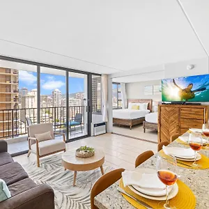 https://waikiki-banyan-22nd-fl-great-ocean-views-free-parking.hotelsinhawaii.org