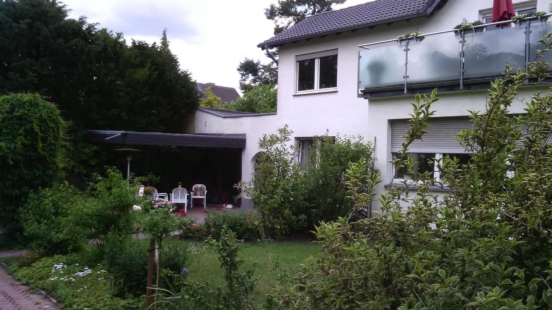 Auszeit Naehe Airport Apartment Rosrath